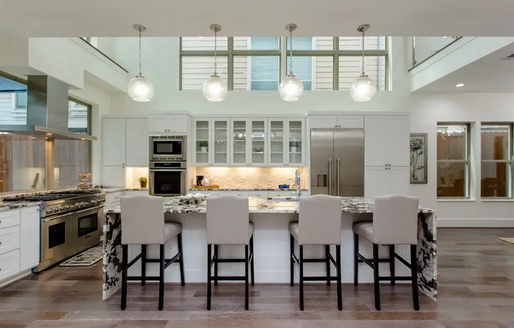 Custom Homes 1225 Welch